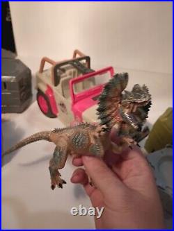 (1) Pre-owned Great Conditioned Jurassic Park Vintage Toy Lot 1 Dino 1 Jeep