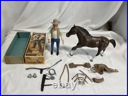 1966 BONANZA HOSS Cartwright 8 Action Figure with Box, horse & Accessories