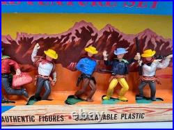 1970 Hong Kong Boxed Wild West Cowboy Adventure Set No#519 Toy Plastic Figures