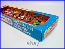 1970 Hong Kong Boxed Wild West Cowboy Adventure Set No#519 Toy Plastic Figures