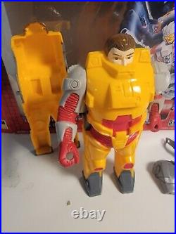 1987 Transformers Pretenders Autobot Landmine Vintage Rare /missing Sword IOB