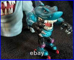 1994 Streex. Hand Shark Puppet & Metallic. Vintage Street Sharks Mattel 1994 Streex. Hand Shark Puppet & Metallic. Vintage Street Sharks Mattel