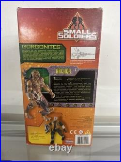 1998 Vintage Small Soldiers Archer Action Figure Poseable Gorgonite 12in Kenner