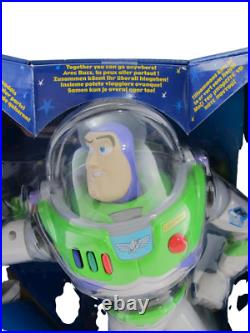 1999 Vintage NEW RARE BOX Mattel Toy Story 2 BUZZ LIGHTYEAR Flight Control Figur