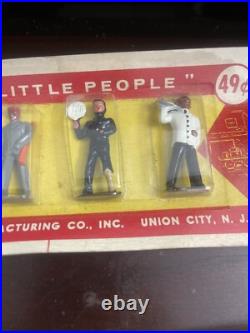 3 Sets Vtg Barclay Lead Figures in Original Package MOC Winter, Little People