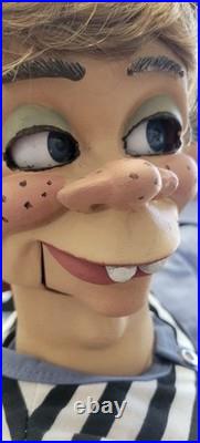 34 NEW Ventriloquist Hillbilly Moving & Crossing Eyes, Raising Eyebrows etc