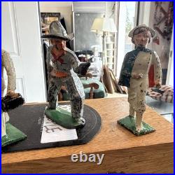 7 vintage cast metal/lead toy figures