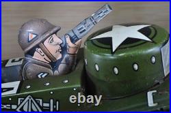 Antique Toy Tank Tin Wind-up Action Toy With Key Pop-up Gunner 1950 Mar Toys