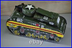 Antique Toy Tank Tin Wind-up Action Toy With Key Pop-up Gunner 1950 Mar Toys Antique Toy Tank Tin Wind-up Action Toy With Key Pop-up Gunner 1950 Mar Toys