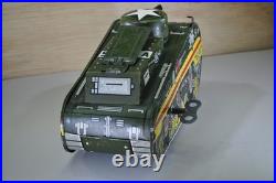 Antique Toy Tank Tin Wind-up Action Toy With Key Pop-up Gunner 1950 Mar Toys