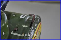 Antique Toy Tank Tin Wind-up Action Toy With Key Pop-up Gunner 1950 Mar Toys