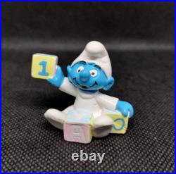 Baby Smurf with Pastel Blocks 20214 Rare Variation Figurine Vintage Toy Lot E 1