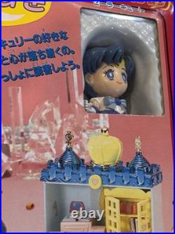 Bandai Sailor Moon Figures Cutie Palace Castle SET of 4 Rare Vintage Toy 1990s