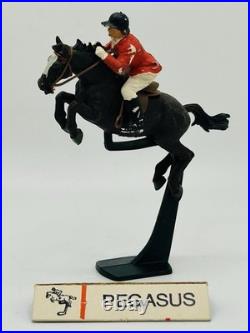 Britains Ltd. Arena Show Jumping Game #7580 Vintage 1960's Horses Figures Jumps