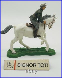 Britains Ltd. Arena Show Jumping Game #7580 Vintage 1960's Horses Figures Jumps
