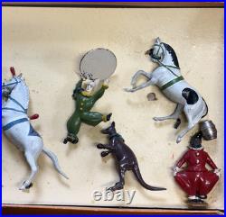 Britains Mammoth Circus Lead Toy Figures No. 2054 With Original Box