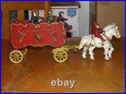 CAST IRON KENTON OVERLAND CIRCUS BAND WAGON WithHORSES 7 FIGURES GOOD PIECE LOOK