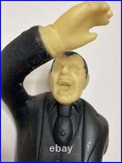 Dracula ANI-FORMS TOY Action Figure Glow In The Dark Vintage 1970s Read Desc