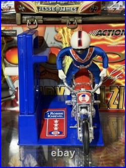 EVIL KNIEVEL ROBBIE KNIEVEL CHROME STUNT CYCLE WFIGURE SET- RARE! 1973 Vintage