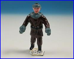 Eccles Recast Taylor & Barrett Sled Dogs Fur Trapper Wolf Lead Figure Toy Set