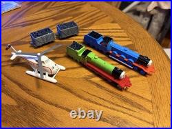 Ertl Thomas & Friends Lot Of 42 Diecast Vintage Toy Trains and 2 People