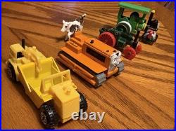 Ertl Thomas & Friends Lot Of 42 Diecast Vintage Toy Trains and 2 People