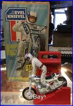 Evel Knievel 1970s Stunt Cycle Red Launcher Action Figure Belt Helmet & Box