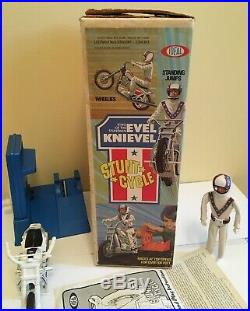 Evel Knievel 2nd Edition Stunt Cycle Ideal 1973 Action Figure Ram's Horn Helmet