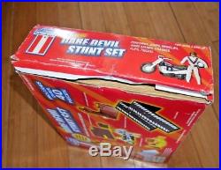 Evel Knievel Deluxe Dare Devil Stunt Set Cycle Action Figure Launcher Rare B438