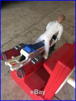 Evel knievel stunt cycle and figure