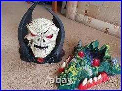 Ex-Large Mighty Max Hasbro90s ToyBundle Doom Zone Heads Figures Skull Mountain