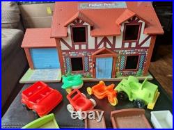 Fisher Price TUDER HOUSE 952 vintage- With Aproximately 50 Accessories