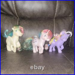 Generation 1 My Little Pony Vintage 1983 Collector's Case with 17 Pony Figures Lot