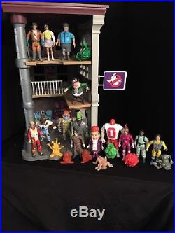 Ghostbusters 1980s HUGE LOT of Vintage Toy Action Figures + Firehouse Play Set