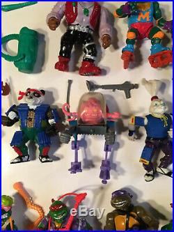 HUGE Vintage Teenage Mutant Ninja Turtles Action Figure Toy Lot TMNT Accessories