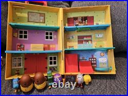 Hey Duggee Clubhouse Playset Vintage 7 Figures & Accessories! Very Hard To Find