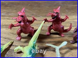 Huge Lot Of Chinasuars Mini Monsters Dinosaurs Toy Figures D&D Plastic RARE VTG