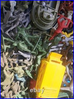 Huge Lot Toy Soldier Army Men Vehicles Cowboys Indians Animals Horses VINTAGE