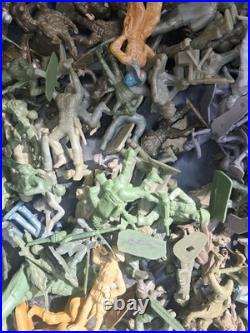Huge Lot Toy Soldier Army Men Vehicles Cowboys Indians Animals Horses VINTAGE