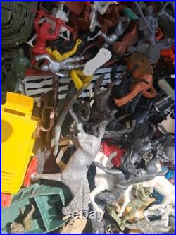 Huge Lot Toy Soldier Army Men Vehicles Cowboys Indians Animals Horses VINTAGE