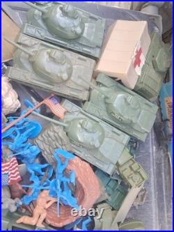Huge Lot Toy Soldier Army Men Vehicles Cowboys Indians Animals Horses VINTAGE