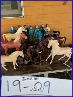 Johnny West Marx Toys vintage lot 8 figures 6 horses pile of accessories 1970s
