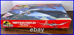 Jurassic Park Quetzalcoatlus Fire Beak with Capture Gear 1993 Vintage Toys NRFP