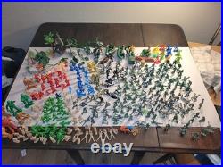 LARGE LOT OF VINTAGE GREENBRIAR ARMY MEN and DISNEY PIXAR and MARVEL FIGURINES