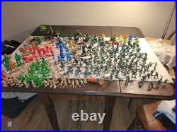 LARGE LOT OF VINTAGE GREENBRIAR ARMY MEN and DISNEY PIXAR and MARVEL FIGURINES