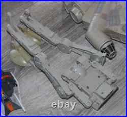 Large Lot Of Vintage Star Wars Toys