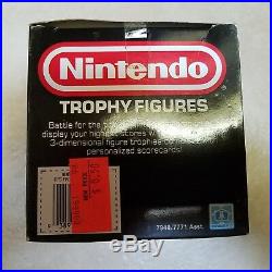 Legend of Zelda Link Nintendo NES Hasbro Trophy Figure Toy Game Vintage Rare Lot