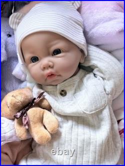Lifelike Silicone Reborn Doll Baby Boy Newborn 18 Floppy Squishy Christmas Gift