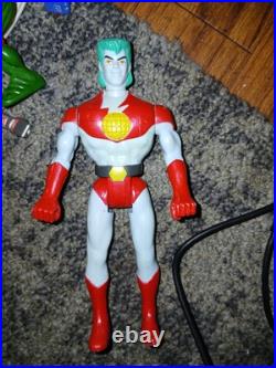 Looooookkk! 25 Vintage Awesum Action Figures