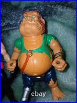 Looooookkk! 25 Vintage Awesum Action Figures
